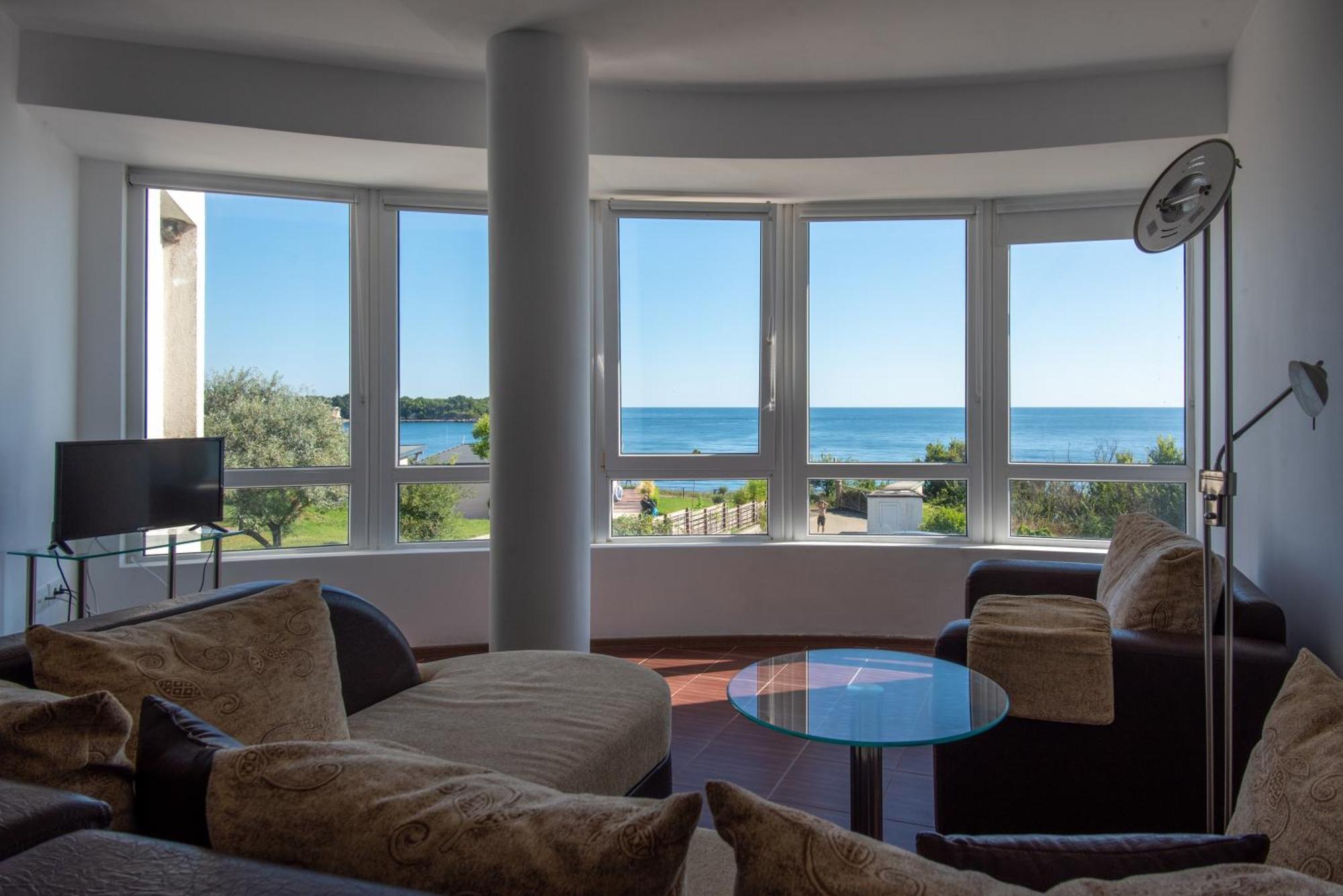 Aparthotel Romance Kiten  Bagian luar foto