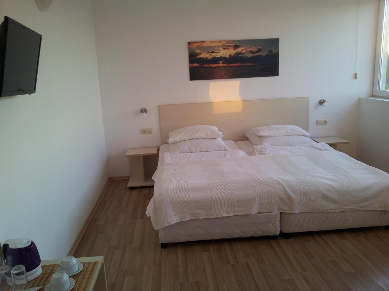 Aparthotel Romance Kiten  Bagian luar foto